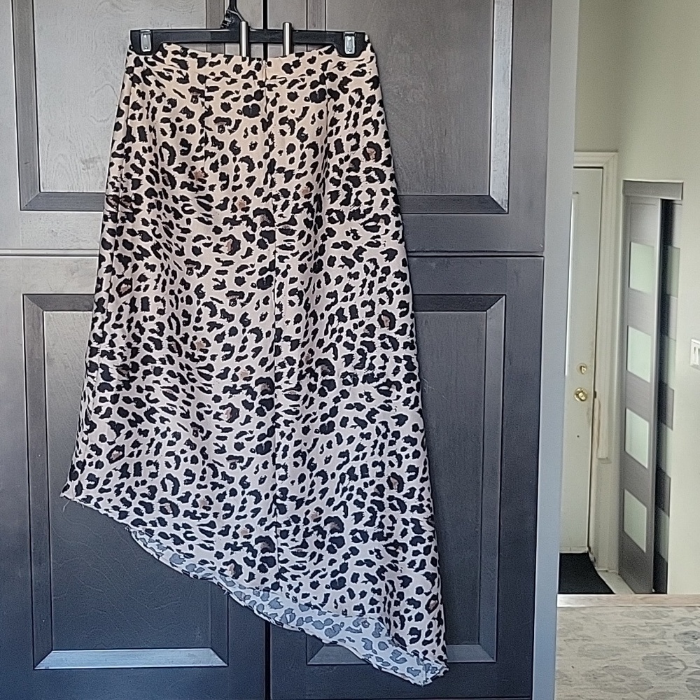 Dynamite Asymetrical Midi Skirt - Picture 5 of 10